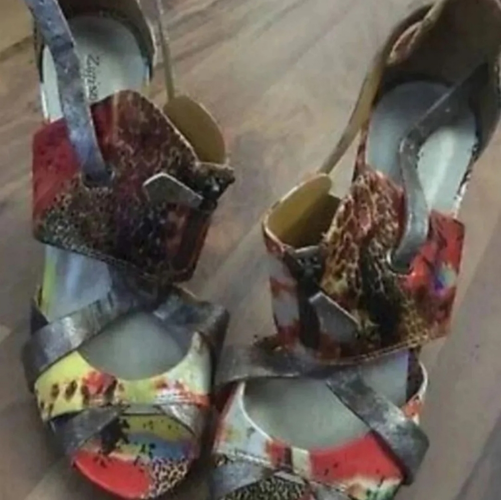 Zigi Soho orange high heel's size 9